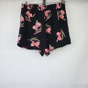 Leith Black Pink Floral Shorts Size S